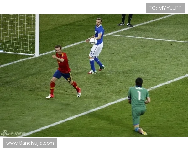 2012年欧洲杯德国对意大利比赛解读张路分析战术与球员表现